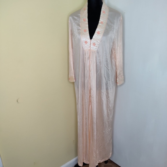 Vintage Sears 2 piece nightgown - Picture 2 of 4